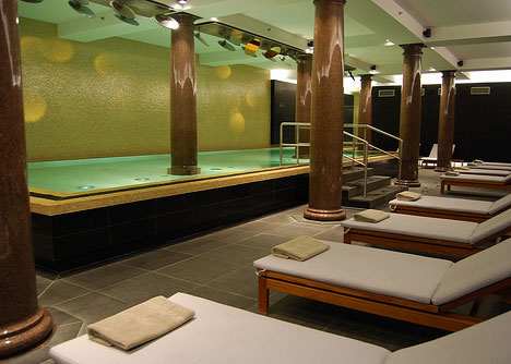luxurious swimming pools hotel de rome berlin