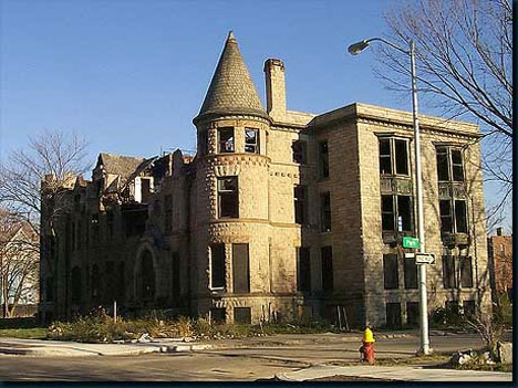 abandoned detroit houses