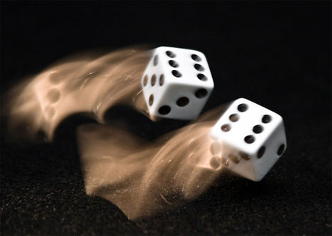 motion blur photograph twisting dice
