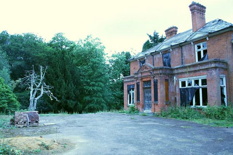 springhill manor abandoned house uk