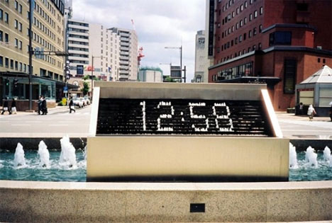 water-fountain-digital-clock-1
