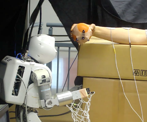 human robots robot arm controls revolutionary control lirmm creations crazy cool takes tasks electrodes using amazing ieee spectrum via