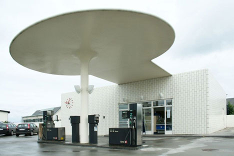 arne-jacobsen-gas-station