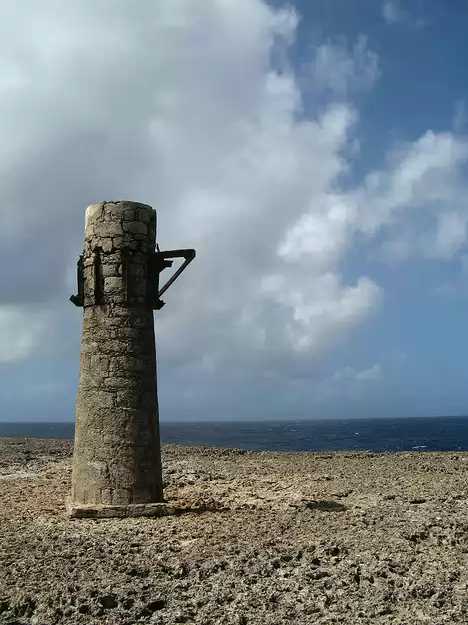 Old Malmok Lighthouse Bonaire abandoned