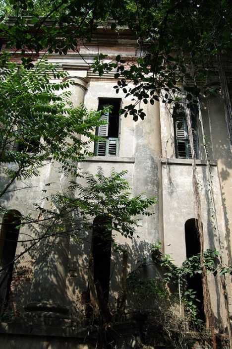 abandoned Jorabagan Police Station Kolkata India