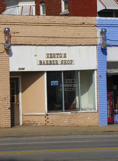 Joe's Vento's barber shop abandoned Kansas City MO