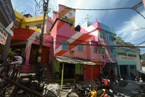 murals street level