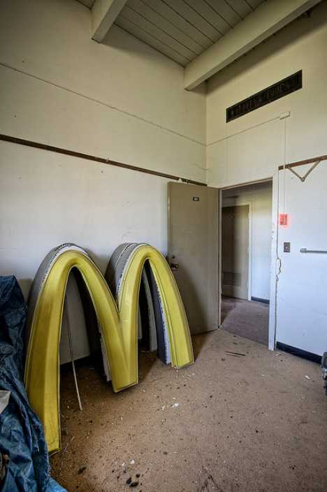 abandoned McDonald's golden arches sign