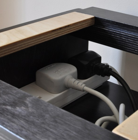 small desk hidden cords