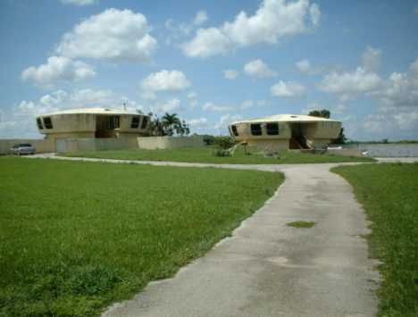 abandoned Homestead Florida UFO house