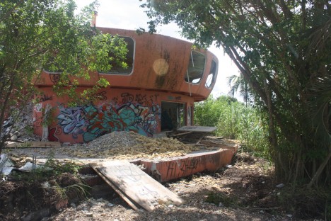 abandoned Homestead Florida UFO house