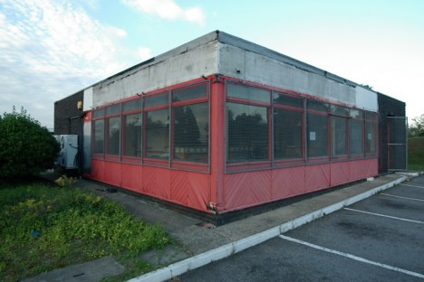 abandoned Little Chef restaurant Kentford 1c