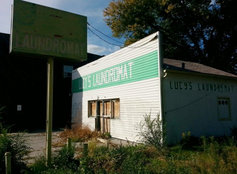 abandoned Lucy's Laundromat Omaha