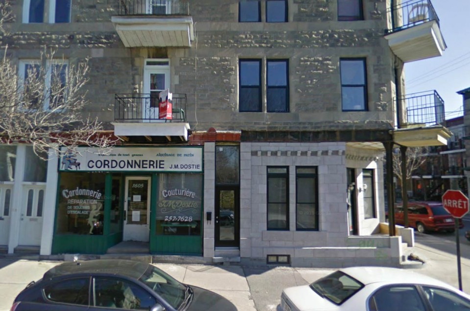 Lost Soles 10 Abandoned &amp; DeFeeted Shoe Repair Stores