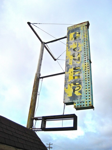 abandoned Hollywood gun shop diner Grants NM 1