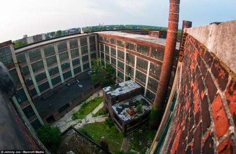 abandoned Richman Brothers factory Cleveland 3