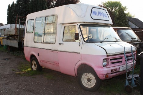 abandoned ice cream truck 6 Mr Whippy