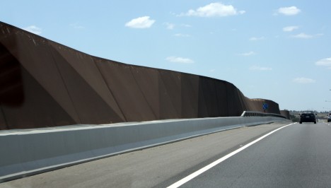 Highway Acoustic Walls 8b