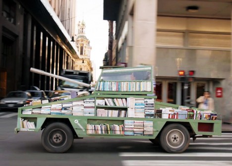 traveling library tank