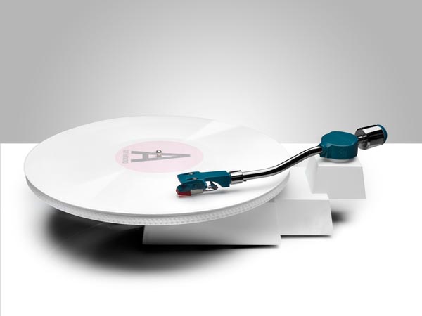For the Record: 13 Modern & Conceptual Turntable Designs | Urbanist
