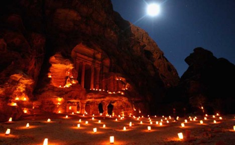 petra ruins by candlelight