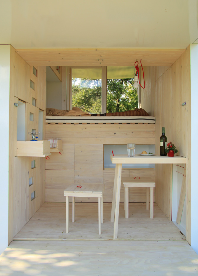 Boxable Off Grid Mobile, Modern & Modular: 15 Capsules for Off-Grid Living | Urbanist