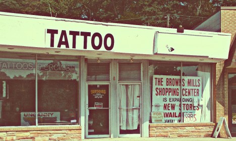 abandoned tattoo shop 2