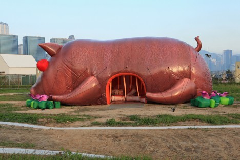 inflatable poo pig