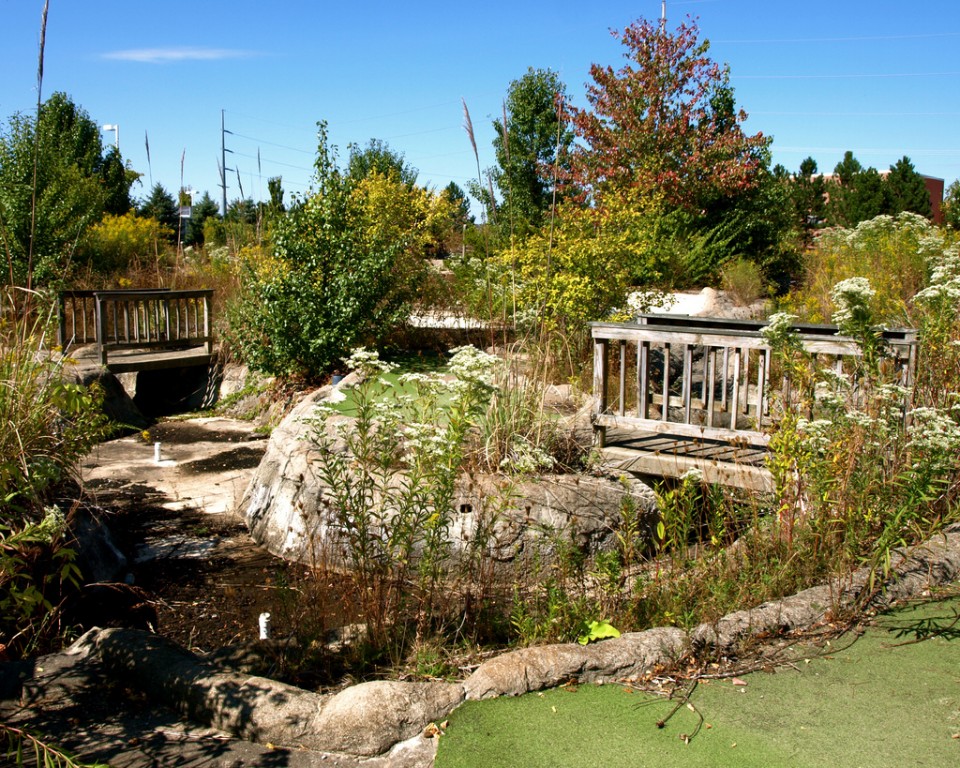 Putt Hurt 12 More Abandoned Miniature Golf Courses Urbanist