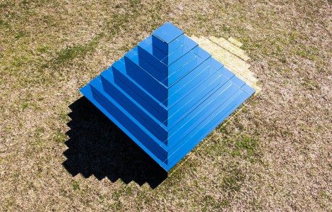 mirror art ziggurat 3