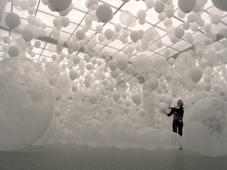 inflatable art balloon landscapes 1