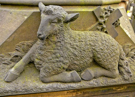 grave symbolism lamb 1