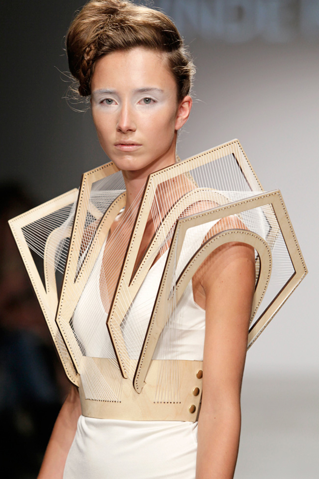 Wearable Architecture: 29 Structural Silhouettes in Fashion - WebUrbanist