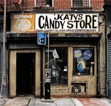 abandoned-candy-store-6a