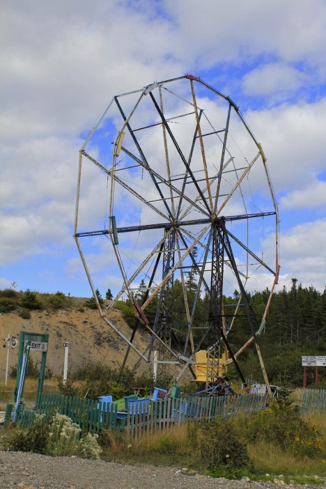 abandoned Trinity Loop Ferris wheel