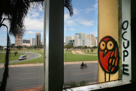abandoned-brasilia-1a