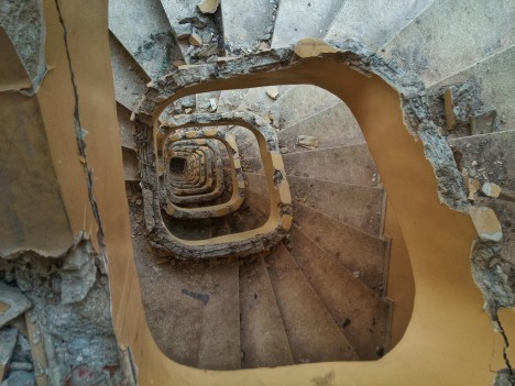 abandoned-brasilia-1b