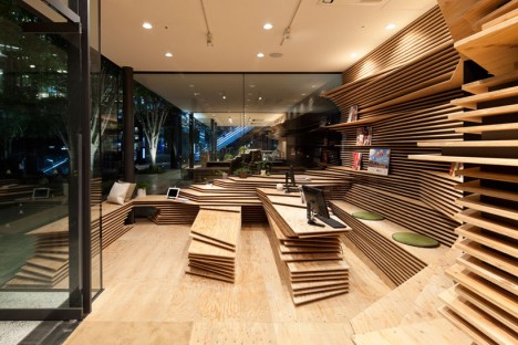 plywood lounge 3