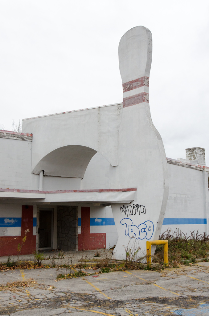 Pinned Down 10 More Abandoned Bowling Alleys WebUrbanist