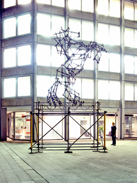 scaffold sculpture long 3