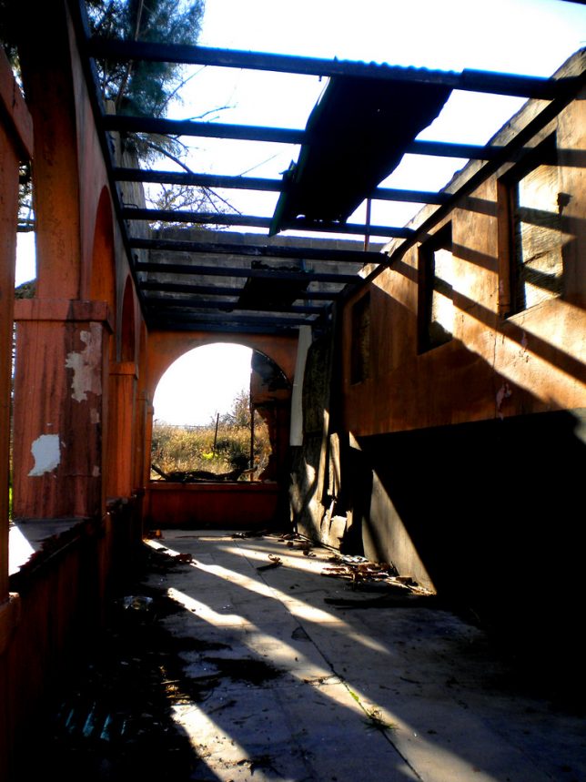 abandoned-bathhouses-9f