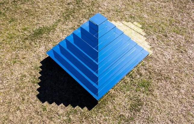 mirror ziggurat 3