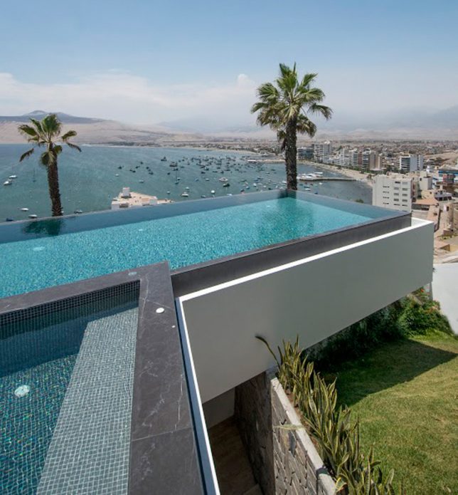 Rooftop Oasis Beach House 1