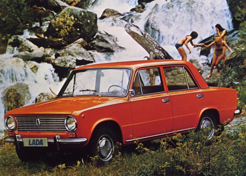 Unfree Wheeling: Amusingly Surreal Vintage Soviet Auto Ads - WebUrbanist