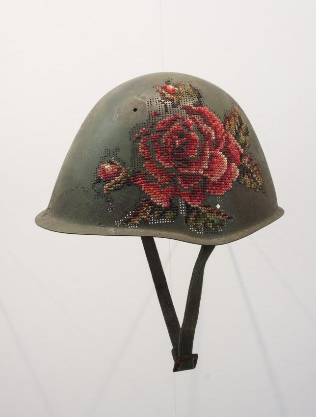 cross-stitch-soldier-helmets