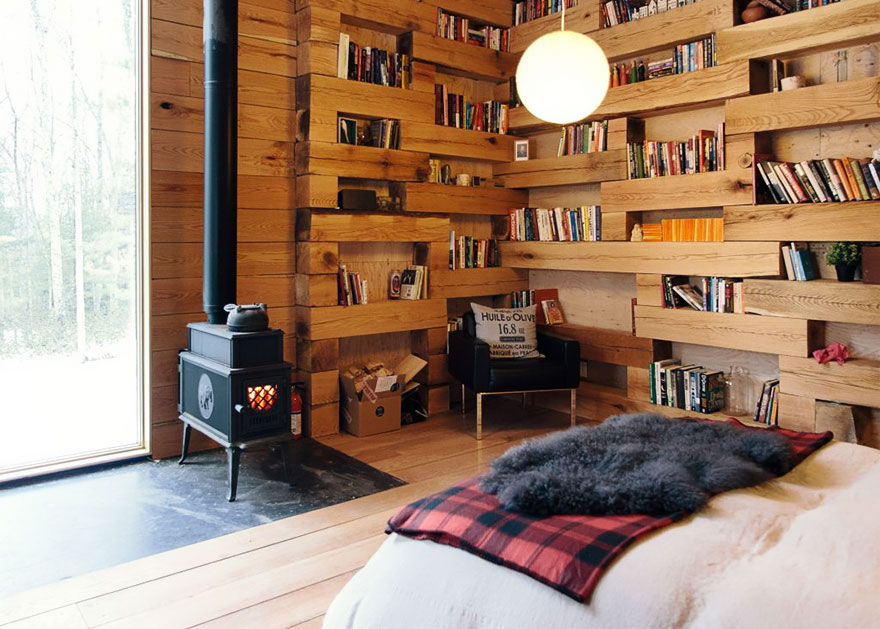 home-library-guest-house-1