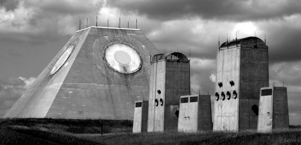 Evil Architecture: 15 Ominous-Looking Buildings Fit for Scheming ...