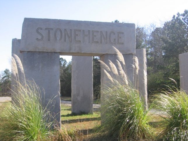 stonehenge-clones-5b