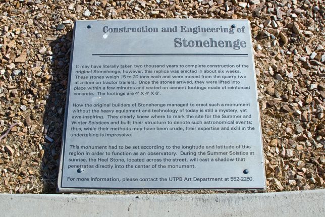 stonehenge-clones-7c