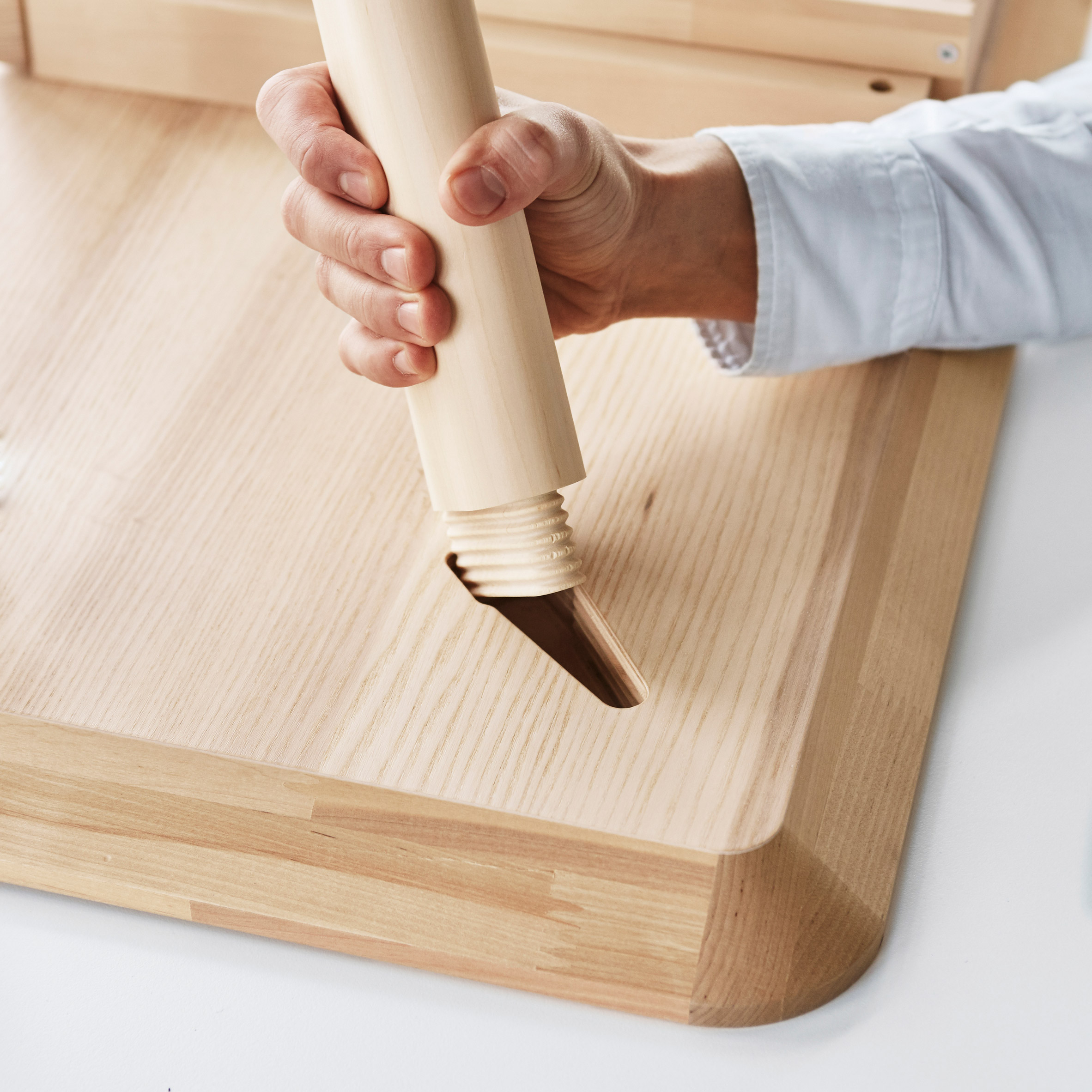 Simplified DIY: New Tool-Free IKEA Furniture Snaps 